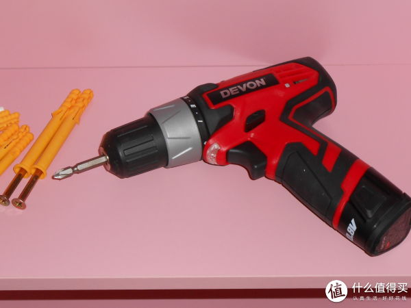 工具控的电动玩具:DEVON大有 5262 10.8V锂电电钻