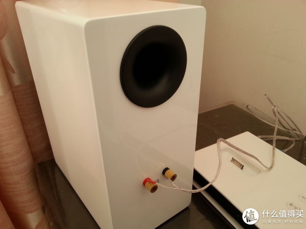 低音孔 低音孔