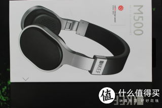 耳机外包装正面