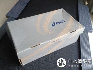盒子比较完整
