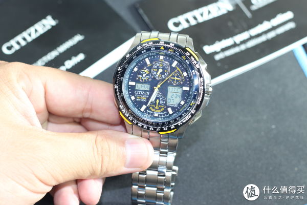 citizen 西铁城 skyhawk 超级空中之鹰 y0050-55l 男款腕表,下单全