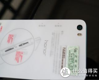 1300万像素，双色温