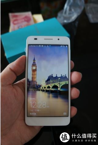 5寸屏，用惯5.5寸的感觉有点不习惯