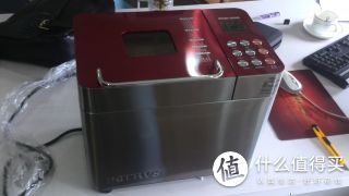 整机，本人比较喜欢这面板颜色，但不锈钢的机体感觉一般!