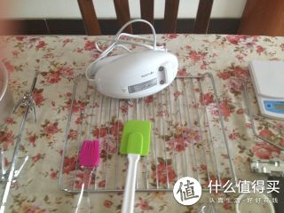 烤架、刷子、