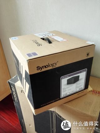 易迅就这么发来了，外面啥也没包......