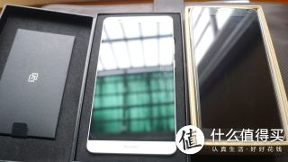 外形设计都还比较圆润，note3正面多个返回键
