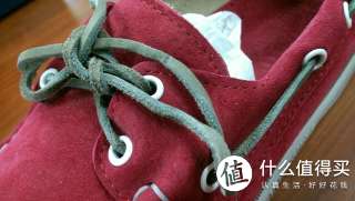 鞋带略显粗犷质感