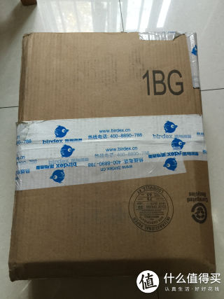 刚收到时的大盒子，鞋盒还在里面